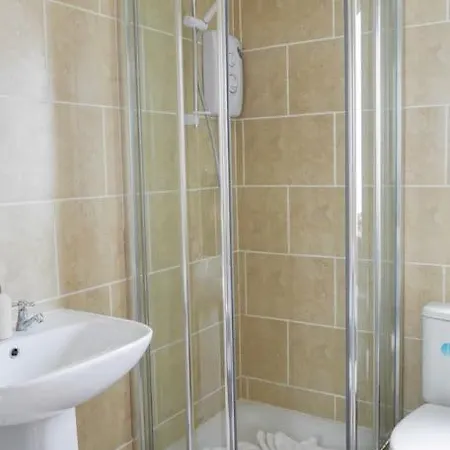 شقة - Sea Views, Long Stays, Contractors ريدكار
