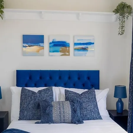 - Sea Views, Long Stays, Contractors